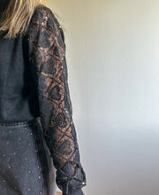 SPARKLE HEARTS KNIT - ZWART