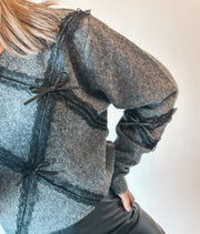 ELOISE LACE KNIT - GRIJS/ZWART