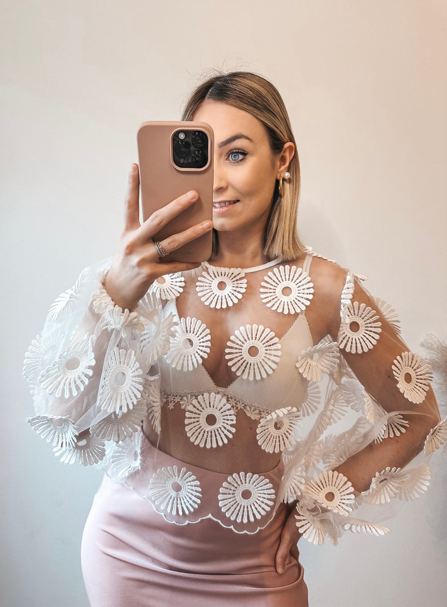 CLARA FLOWER BLOUSE - WIT