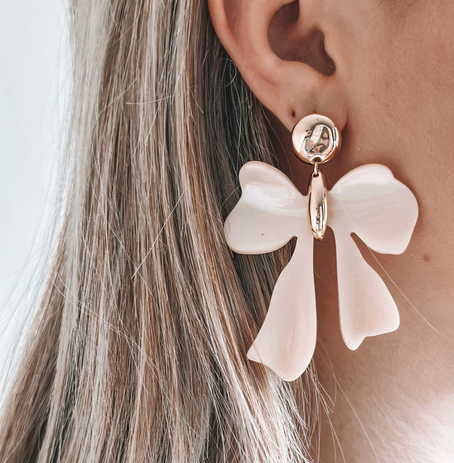 BOW EARRINGS